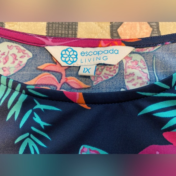 Escapada Living (La Mer Luxe) Floral Shift Dress Size 1x - Picture 6 of 6